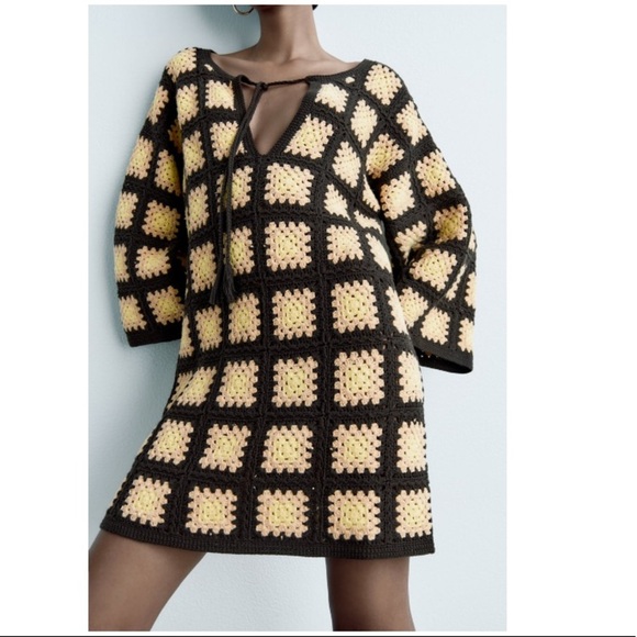 Zara Mini Crochet Knit Boho Mini Floral Limited Edition Dress - Picture 6 of 11